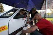 Rallye Český Krumlov: Čtvrtek - servisní areál